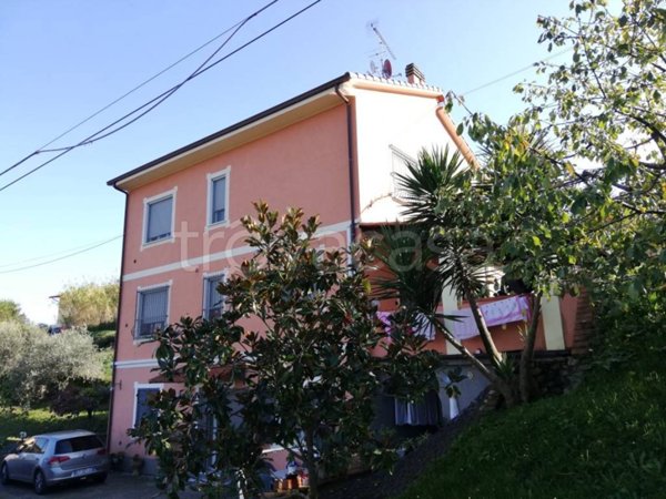 casa indipendente in vendita ad Arcola