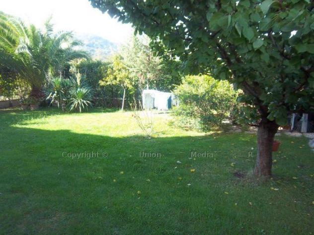 appartamento in vendita ad Arcola in zona Romito Magra