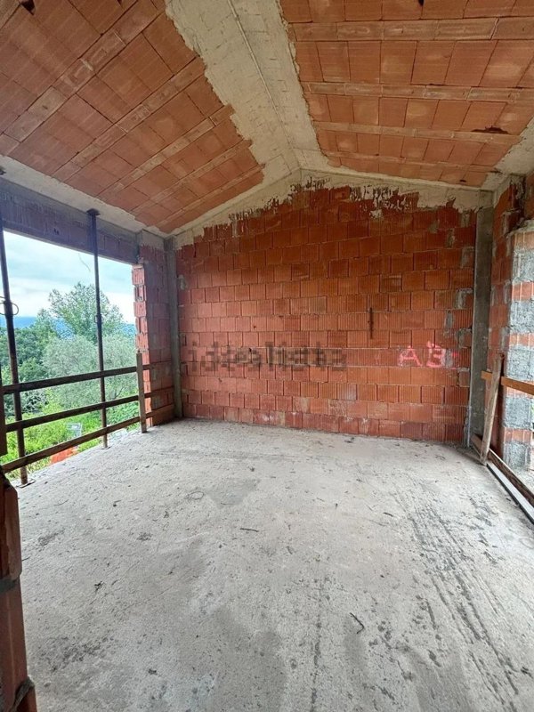casa indipendente in vendita ad Arcola