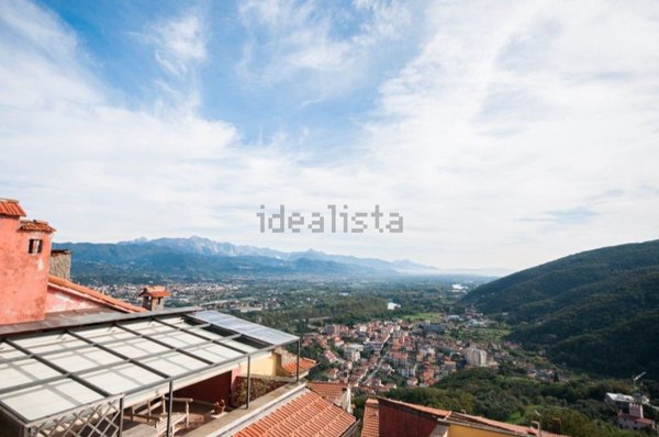 appartamento in vendita ad Arcola in zona Trebiano