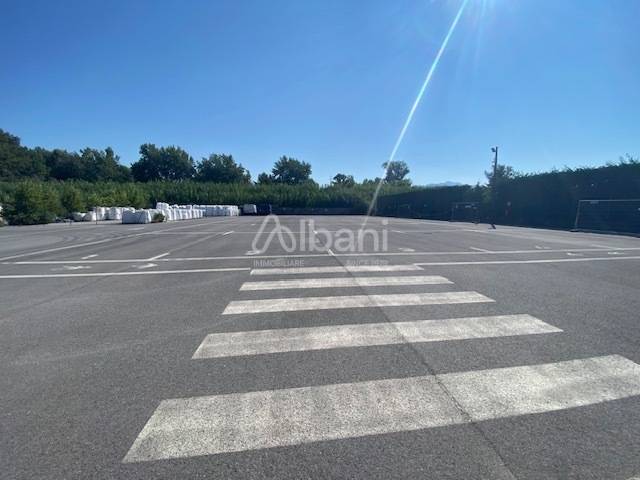 capannone in vendita ad Arcola