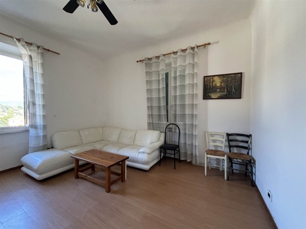 appartamento in vendita ad Arcola in zona Romito Magra