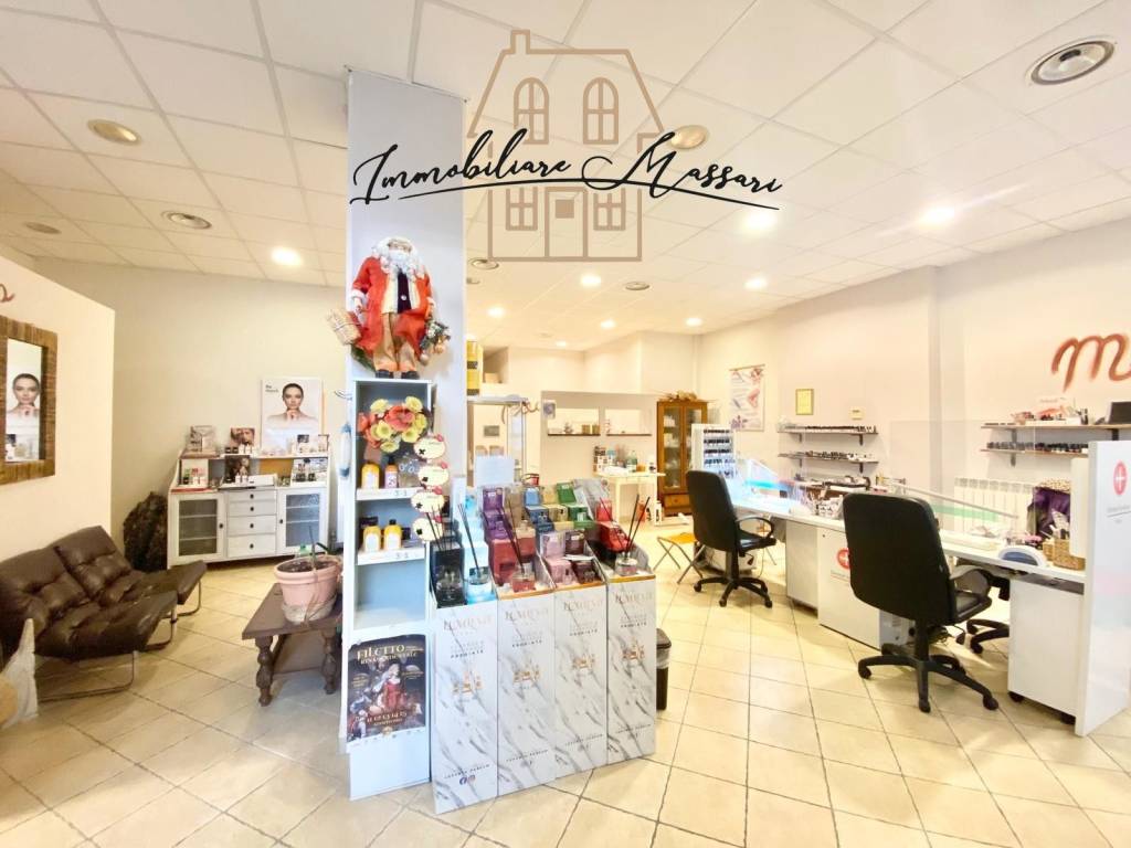 negozio in vendita ad Arcola