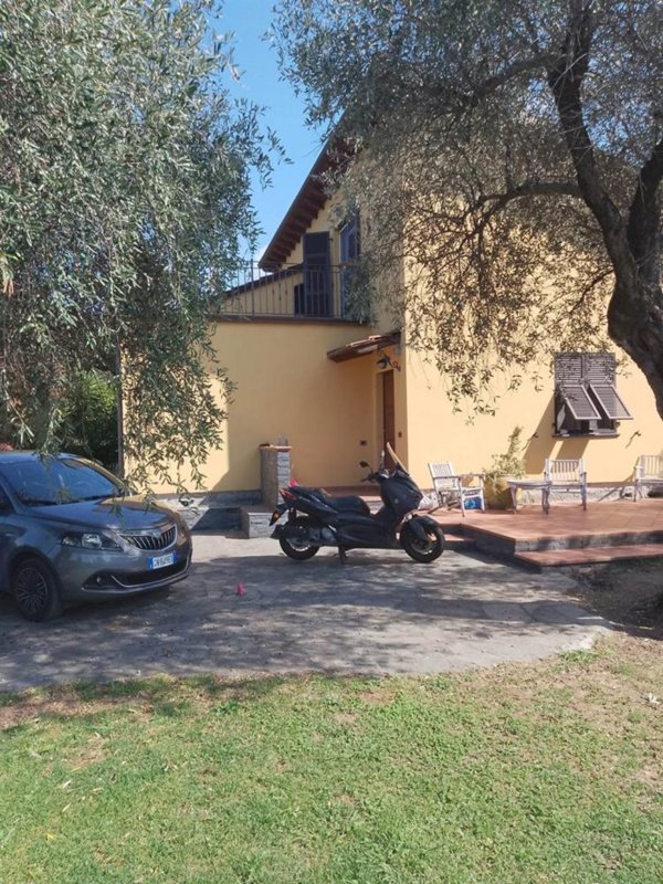 casa indipendente in vendita ad Arcola