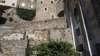 casa indipendente in vendita ad Arcola in zona Trebiano