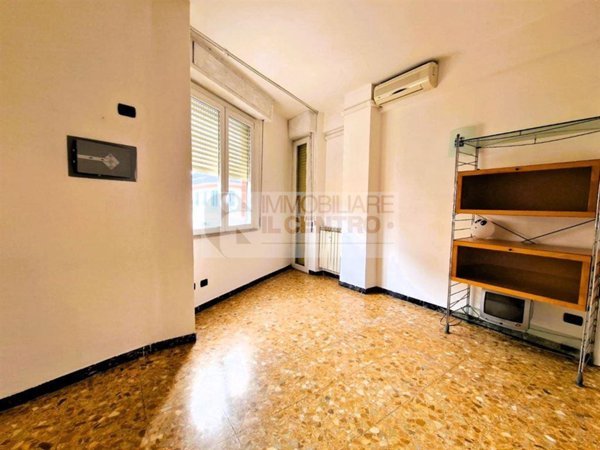 appartamento in vendita ad Arcola in zona Romito Magra