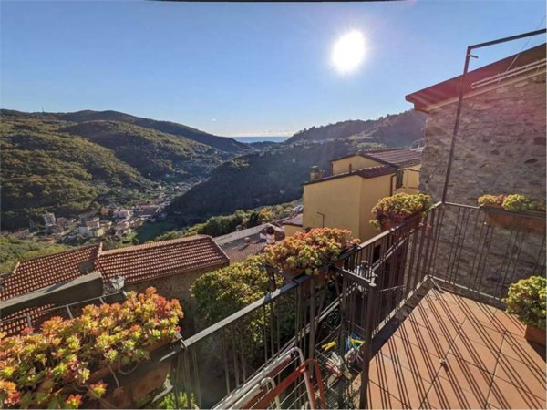 appartamento in vendita ad Arcola in zona Trebiano