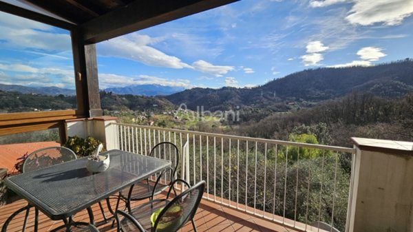 casa indipendente in vendita ad Arcola