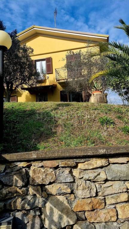 casa indipendente in vendita ad Arcola