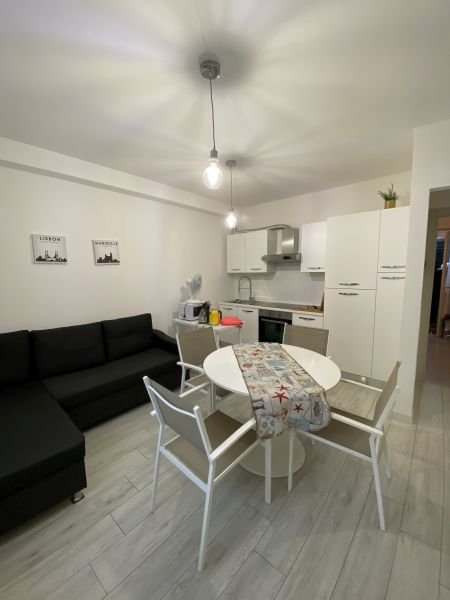 appartamento in vendita ad Arcola in zona Romito Magra