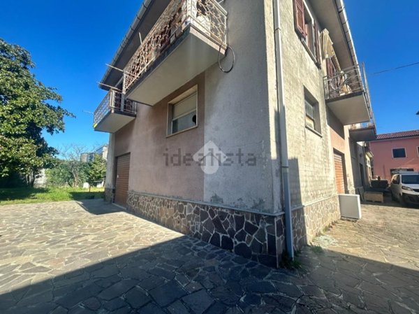 locale di sgombero in vendita ad Arcola