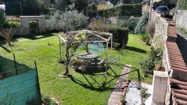 intera palazzina in vendita ad Arcola