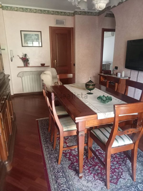 appartamento in vendita ad Arcola in zona Romito Magra