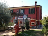 casa indipendente in vendita ad Arcola
