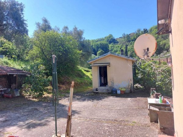 casa indipendente in vendita ad Arcola