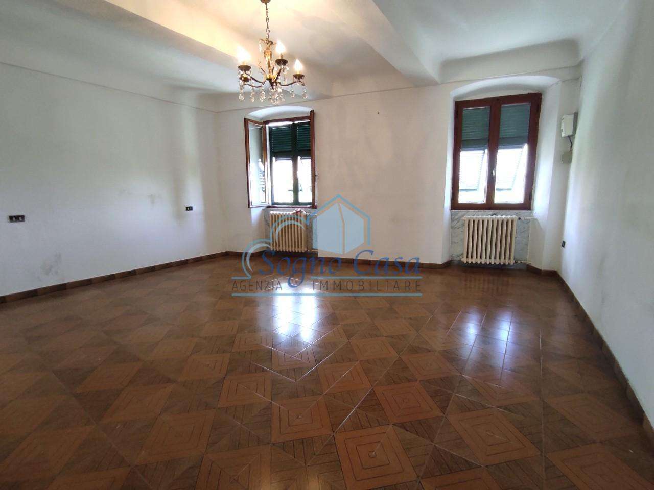 appartamento in vendita ad Arcola in zona Ressora