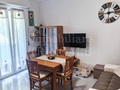 appartamento in vendita ad Arcola in zona Romito Magra