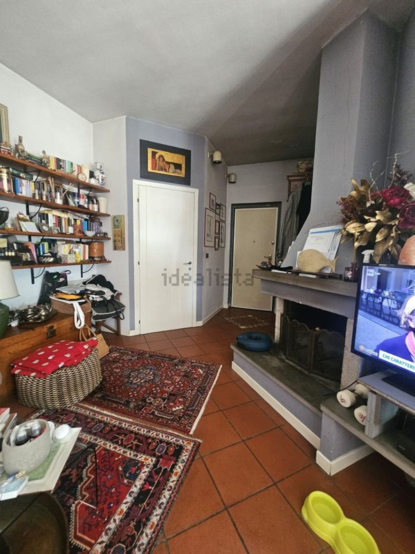 appartamento in vendita ad Arcola in zona Romito Magra