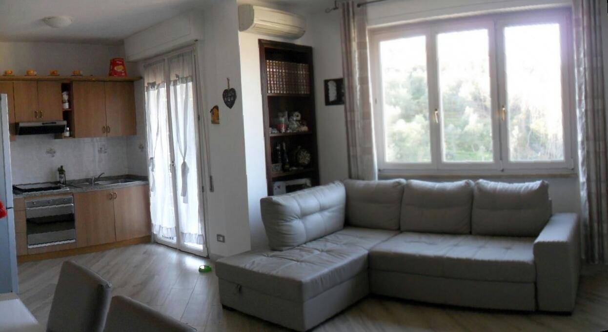 appartamento in vendita ad Arcola in zona Ressora