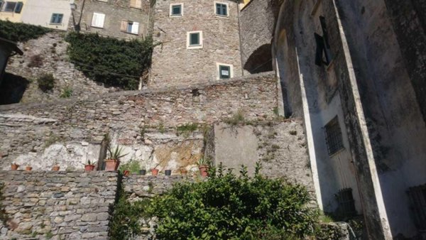 casa indipendente in vendita ad Arcola