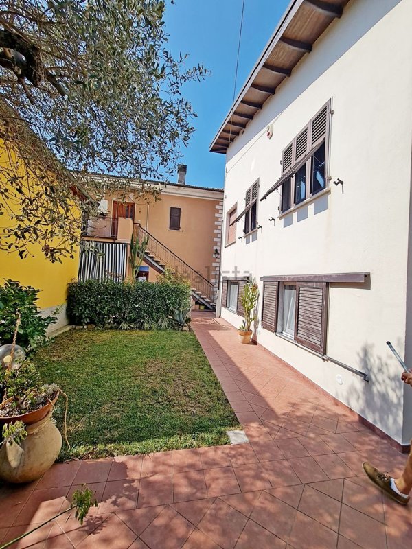 casa indipendente in vendita ad Arcola