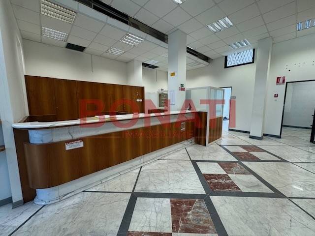 negozio in vendita ad Arcola in zona Romito Magra