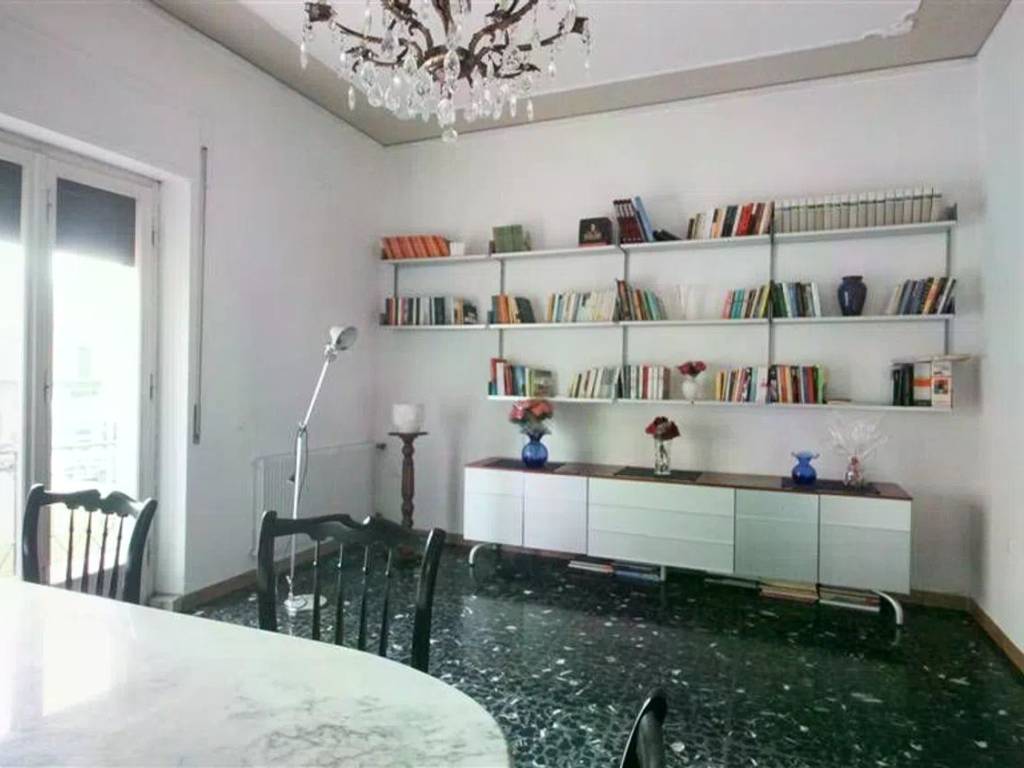 appartamento in vendita ad Arcola in zona Romito Magra
