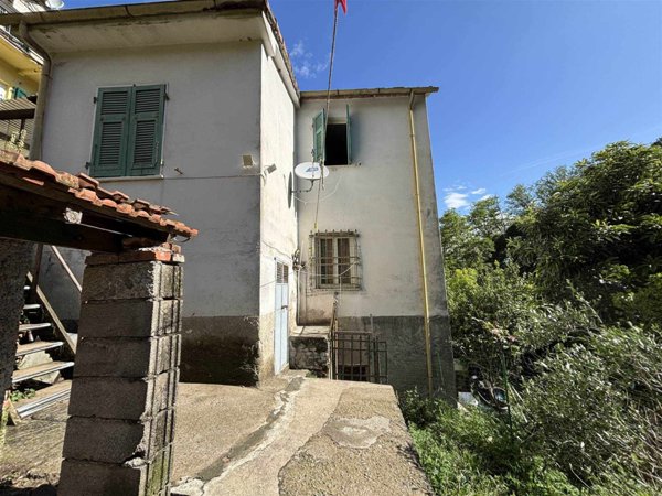 casa indipendente in vendita ad Arcola