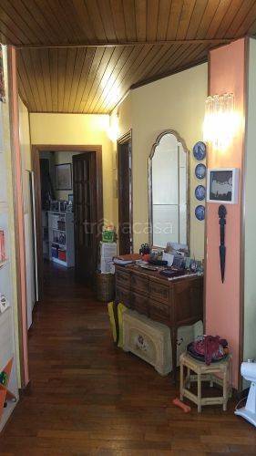 appartamento in vendita ad Arcola in zona Romito Magra