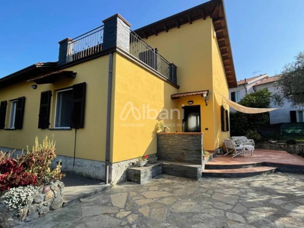 casa indipendente in vendita ad Arcola