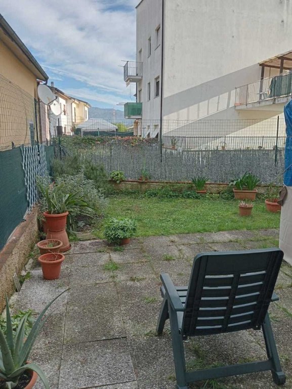 appartamento in vendita ad Arcola in zona Ressora