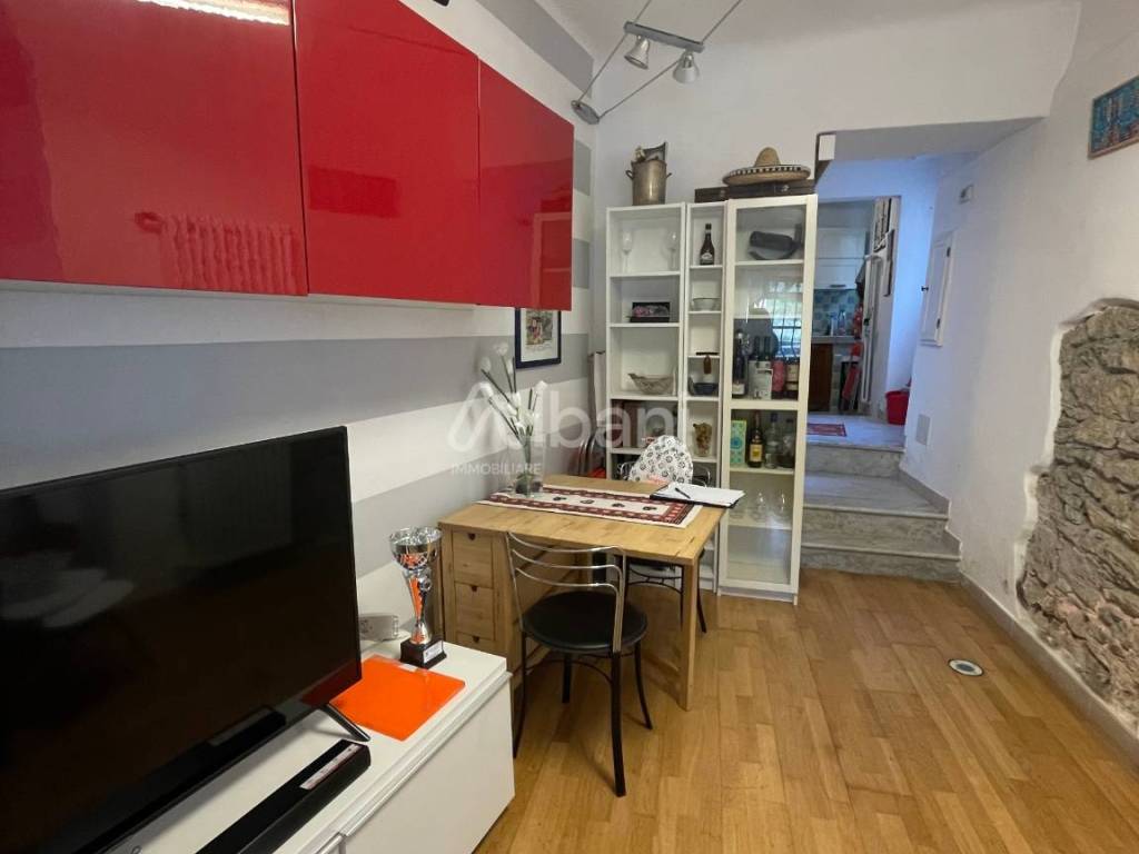 casa indipendente in vendita ad Arcola in zona Baccano