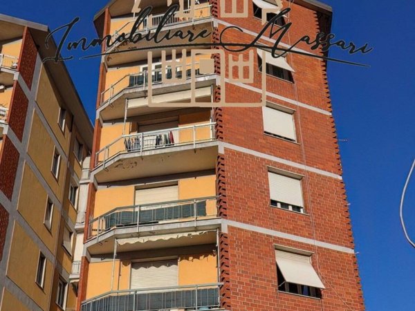 appartamento in vendita ad Arcola in zona Romito Magra