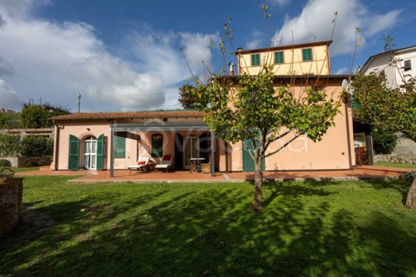 casa indipendente in vendita ad Arcola
