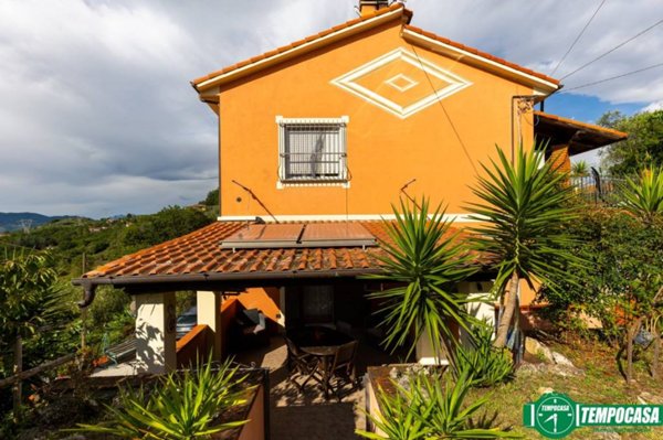 casa indipendente in vendita ad Arcola