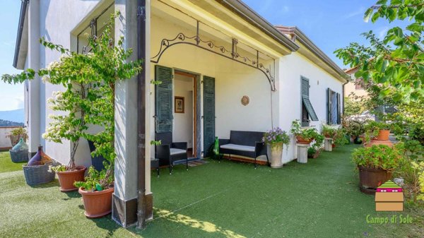 casa indipendente in vendita ad Arcola