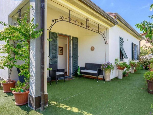 casa indipendente in vendita ad Arcola