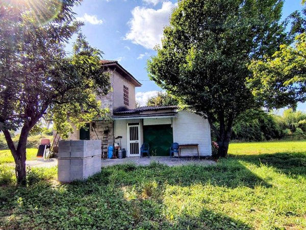 casa indipendente in vendita ad Arcola