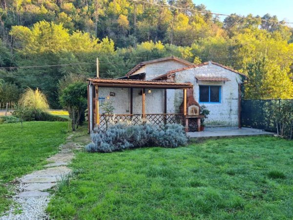 casa indipendente in vendita ad Arcola