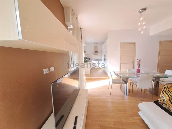 appartamento in vendita ad Arcola in zona Romito Magra