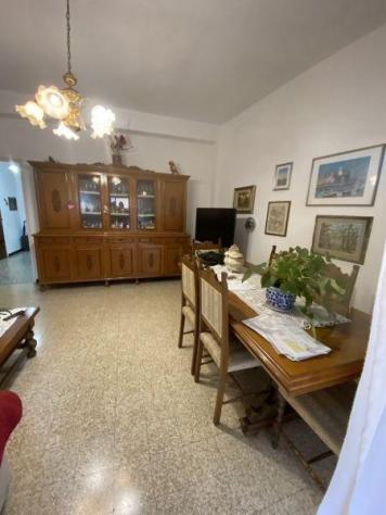 appartamento in vendita ad Arcola in zona Romito Magra