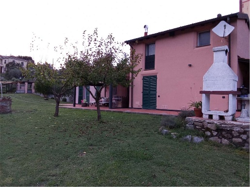 casa indipendente in vendita ad Arcola