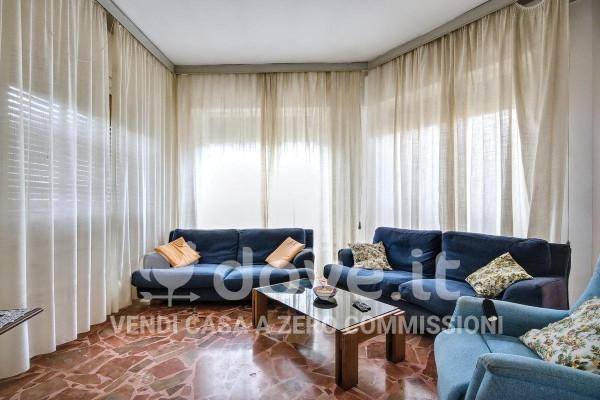 casa indipendente in vendita ad Arcola in zona Romito Magra