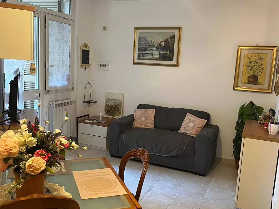 appartamento in vendita ad Arcola in zona Romito Magra