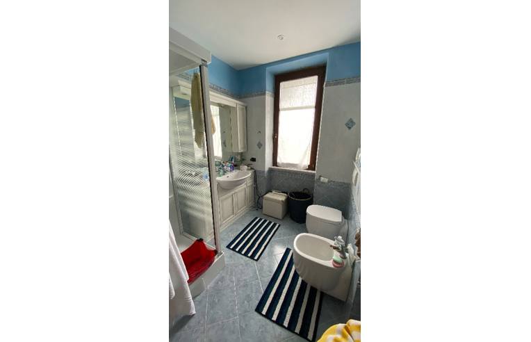 appartamento in vendita ad Arcola in zona Romito Magra