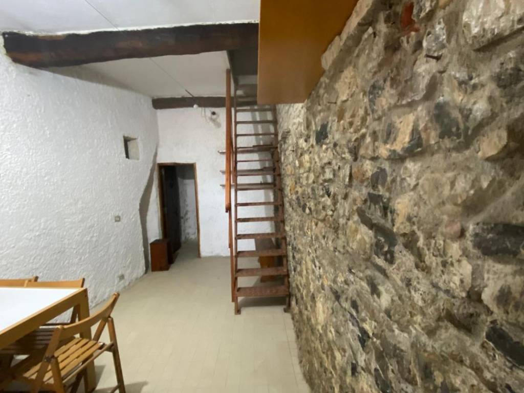 appartamento in vendita ad Arcola in zona Trebiano