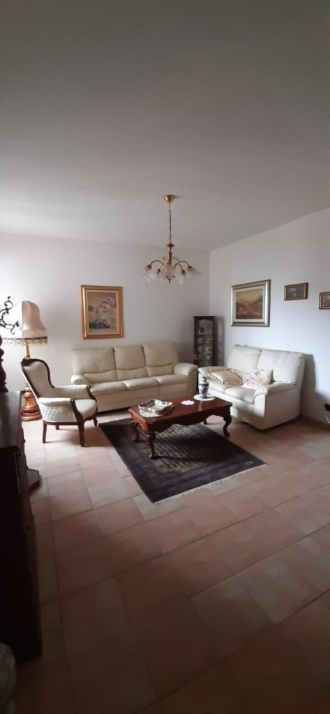 appartamento in vendita ad Arcola in zona Ressora