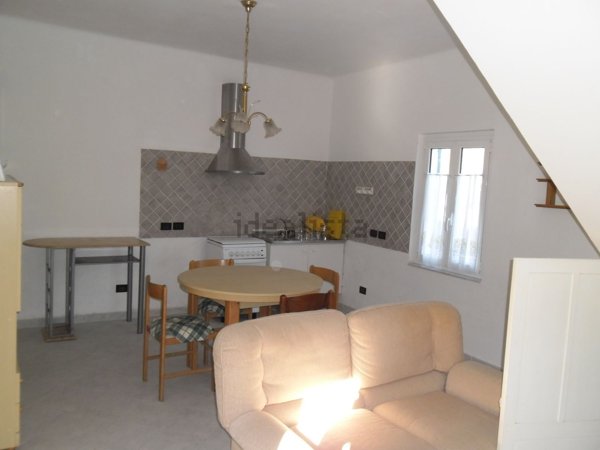 casa indipendente in vendita ad Arcola