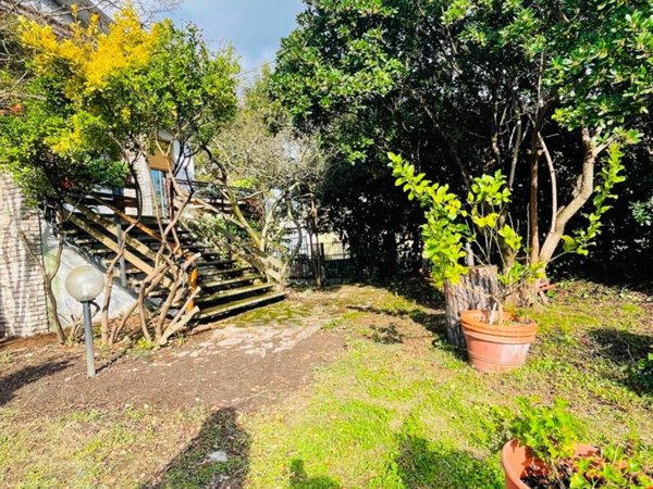 casa indipendente in vendita ad Arcola