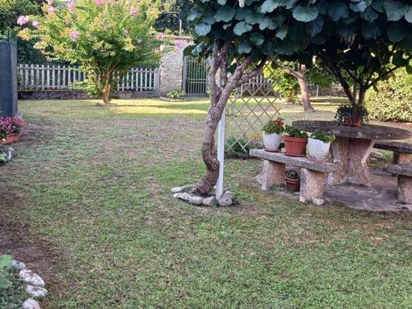 casa indipendente in vendita ad Arcola